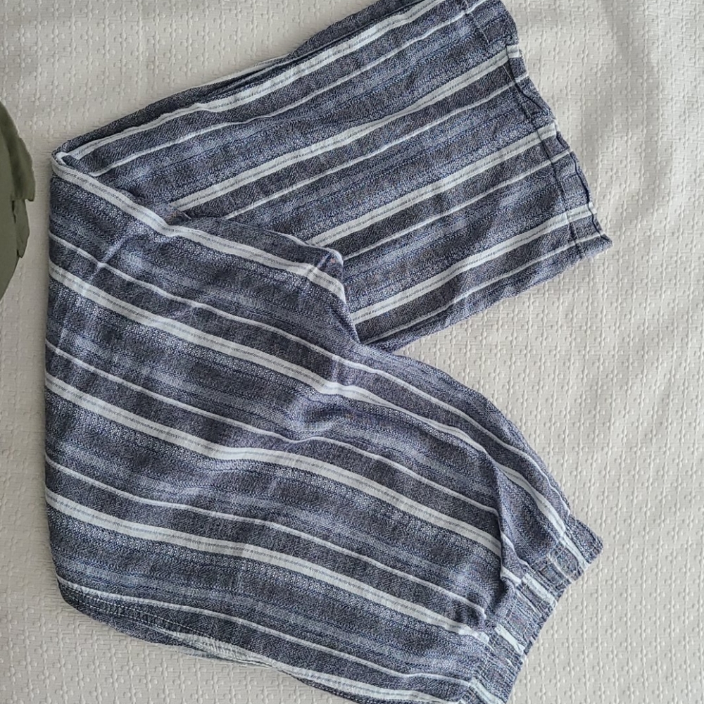 Briggs, L, grey w/ blue